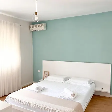 Apartment Mevin's Portside